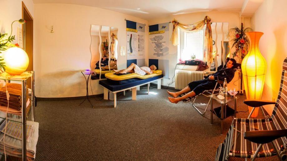 Hotel Sonnenhof Бад Вилдбад Екстериор снимка